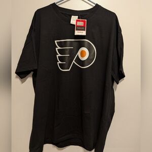 Reebok Men’s Black Philadelphia Flyers Logo T-Shirt